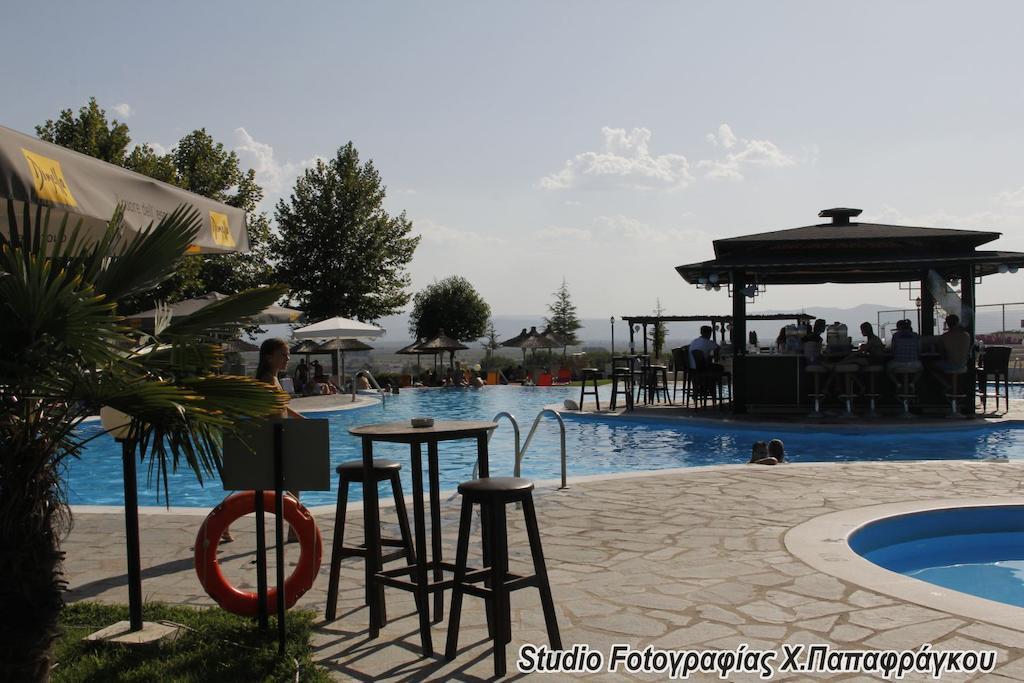 סרס Alexander Hotel מראה חיצוני תמונה